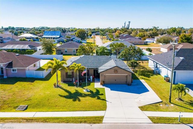 1826 SW Trafalgar PKWY, Cape Coral, FL 33991