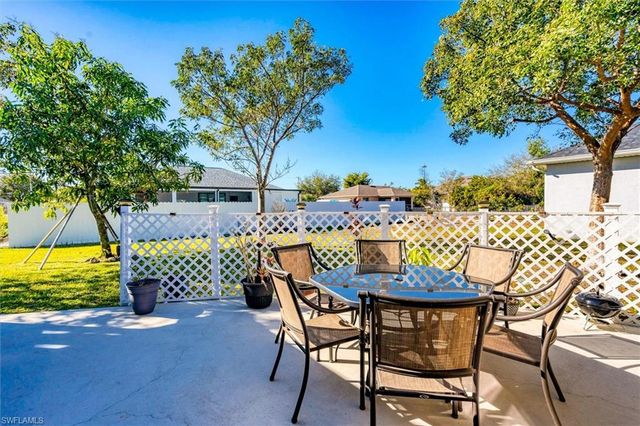 1826 SW Trafalgar PKWY, Cape Coral, FL 33991