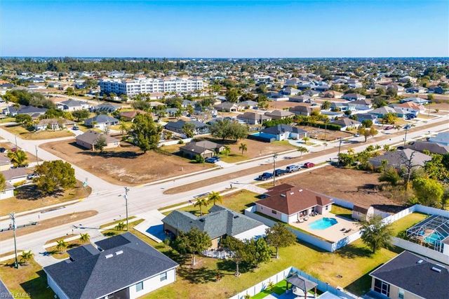 1826 SW Trafalgar PKWY, Cape Coral, FL 33991