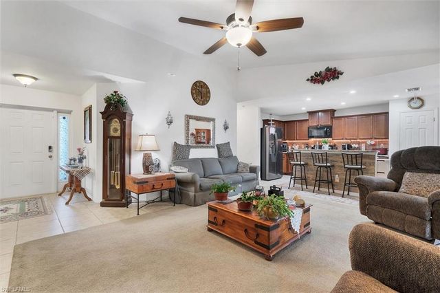 1826 SW Trafalgar PKWY, Cape Coral, FL 33991