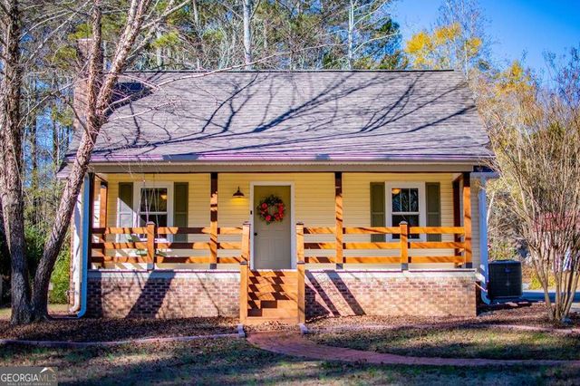 110 Bartlett Circle, Bowdon, GA 30108