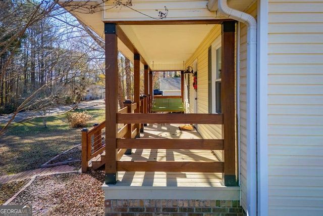 110 Bartlett Circle, Bowdon, GA 30108