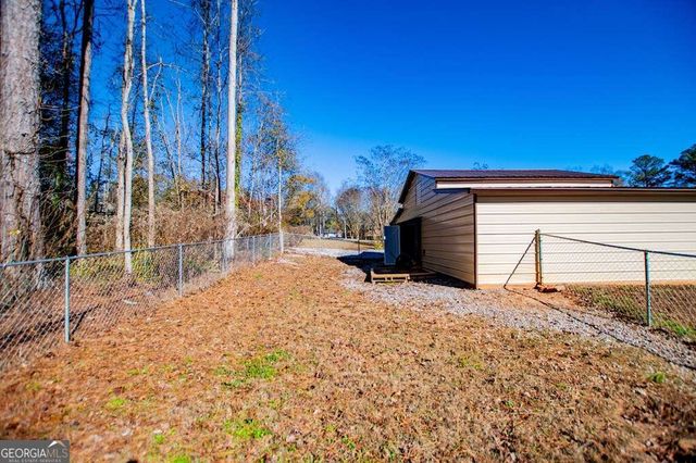 110 Bartlett Circle, Bowdon, GA 30108