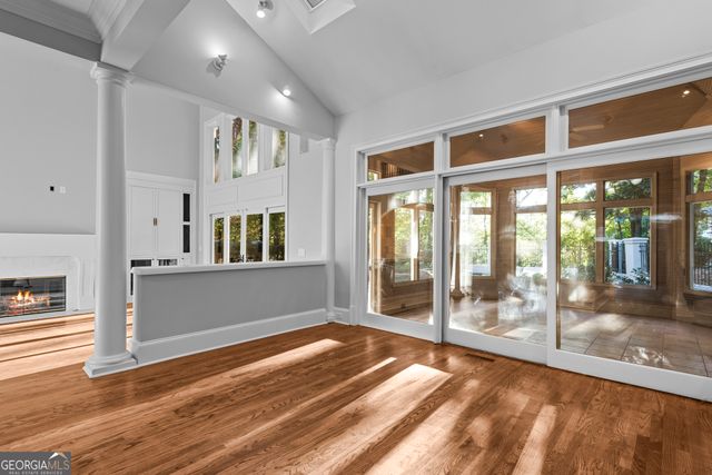 520 Chestnut Rose Lane, Sandy Springs, GA 30327