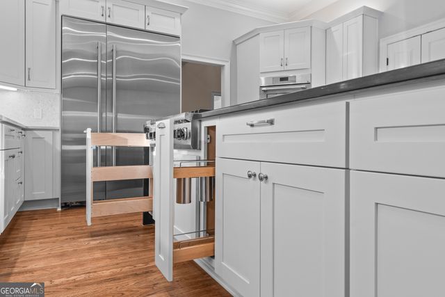 520 Chestnut Rose Lane, Sandy Springs, GA 30327