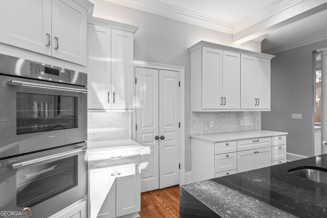 520 Chestnut Rose Lane, Sandy Springs, GA 30327