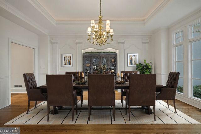 520 Chestnut Rose Lane, Sandy Springs, GA 30327