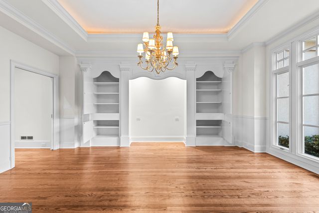 520 Chestnut Rose Lane, Sandy Springs, GA 30327