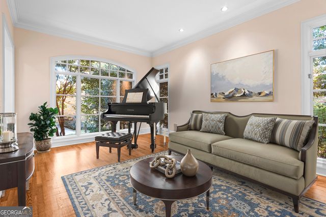 520 Chestnut Rose Lane, Sandy Springs, GA 30327