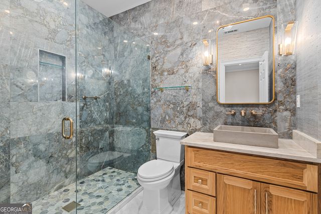 520 Chestnut Rose Lane, Sandy Springs, GA 30327