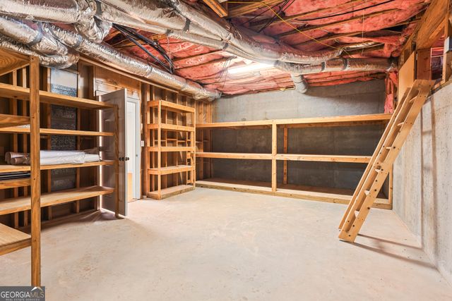 520 Chestnut Rose Lane, Sandy Springs, GA 30327