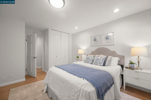 2560 Walnut Blvd 4, Walnut Creek, CA 94596