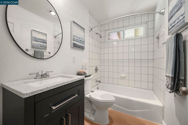 2560 Walnut Blvd 4, Walnut Creek, CA 94596