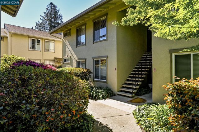 2560 Walnut Blvd 4, Walnut Creek, CA 94596