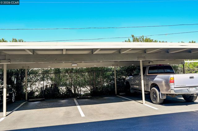 2560 Walnut Blvd 4, Walnut Creek, CA 94596