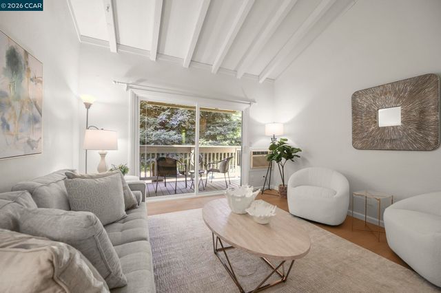 2560 Walnut Blvd 4, Walnut Creek, CA 94596