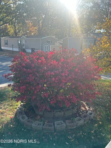 76 W Foxrun Street, Holland, OH 43528