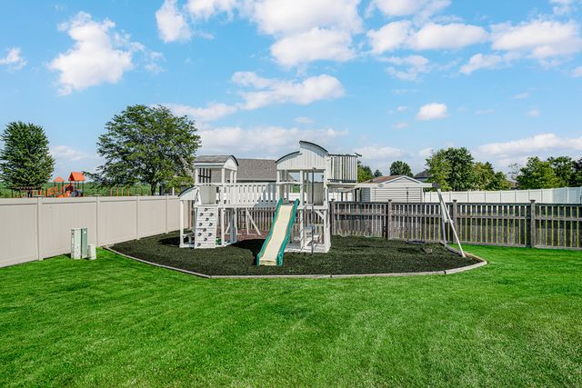 811 1st Court, Manhattan, IL 60442