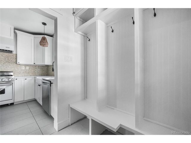 801 Harrison St, Denver, CO 80206