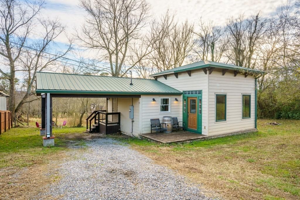 5198 Hwy 52E, Ellijay, GA 30536
