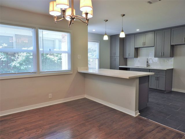 2309 Pembroke Drive B, Fort Worth, TX 76110