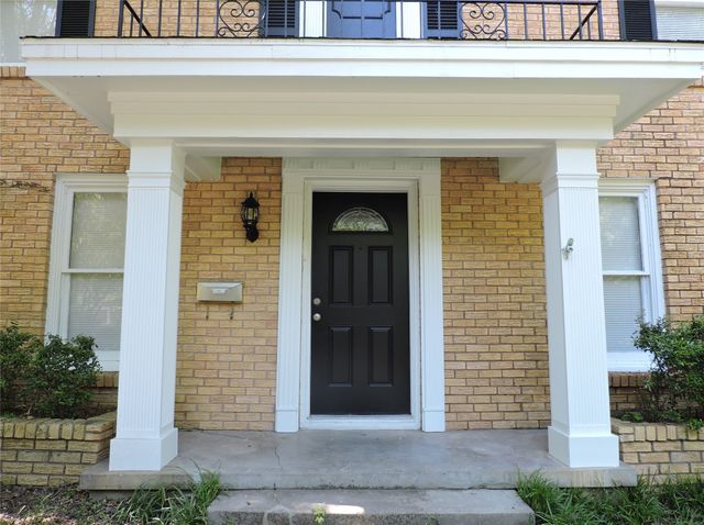 2309 Pembroke Drive B, Fort Worth, TX 76110