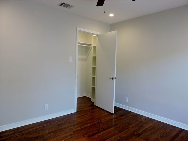 2309 Pembroke Drive B, Fort Worth, TX 76110