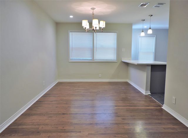 2309 Pembroke Drive B, Fort Worth, TX 76110