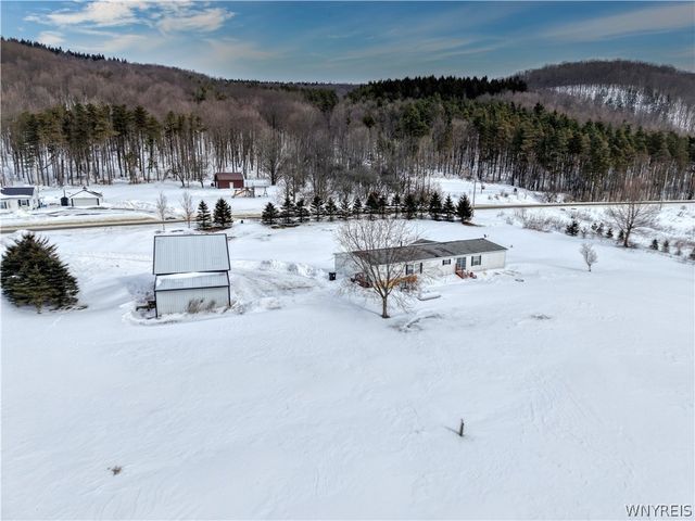 7013 Maples Road, Mansfield, NY 14731