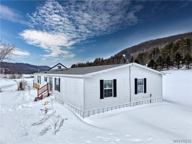 7013 Maples Road, Mansfield, NY 14731