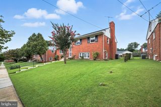 1411 RAY RD, Hyattsville, MD 20782