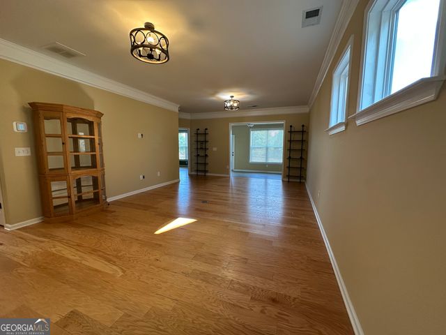 214 Brunswick Drive, Griffin, GA 30223
