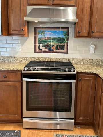 214 Brunswick Drive, Griffin, GA 30223