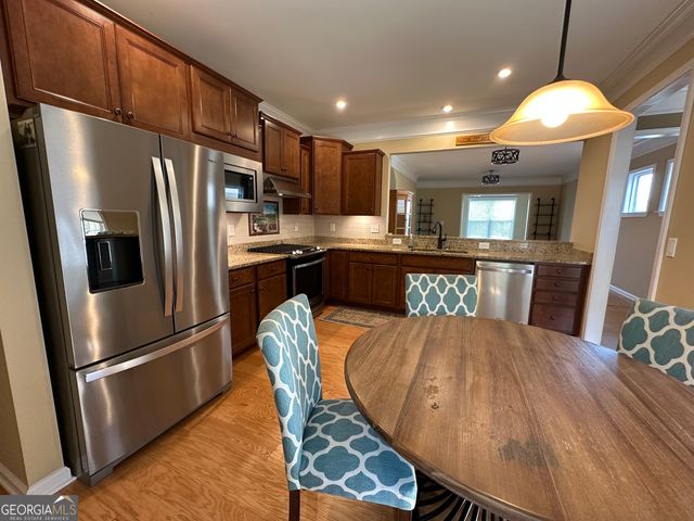 214 Brunswick Drive, Griffin, GA 30223