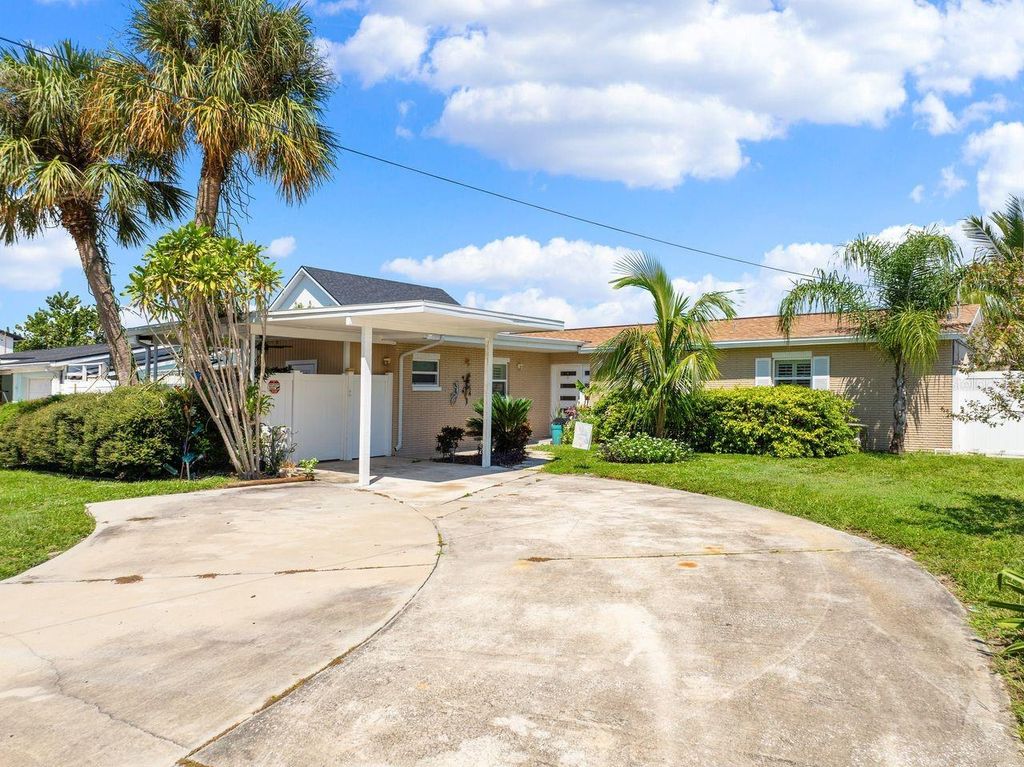 Image 1 of property listing at 10713 DALTON AVENUE, Tampa, FL 33615