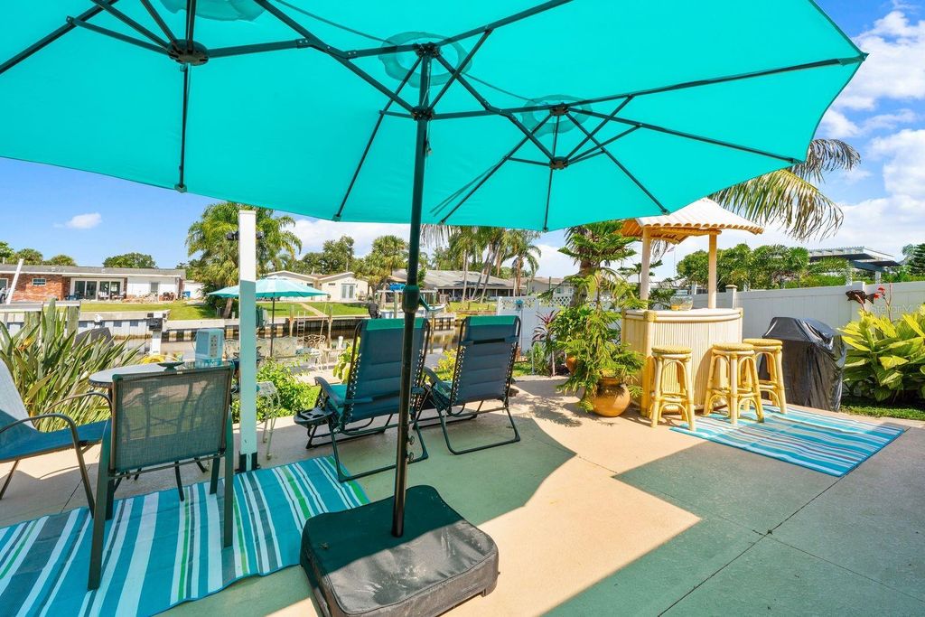 Image 38 of property listing at 10713 DALTON AVENUE, Tampa, FL 33615