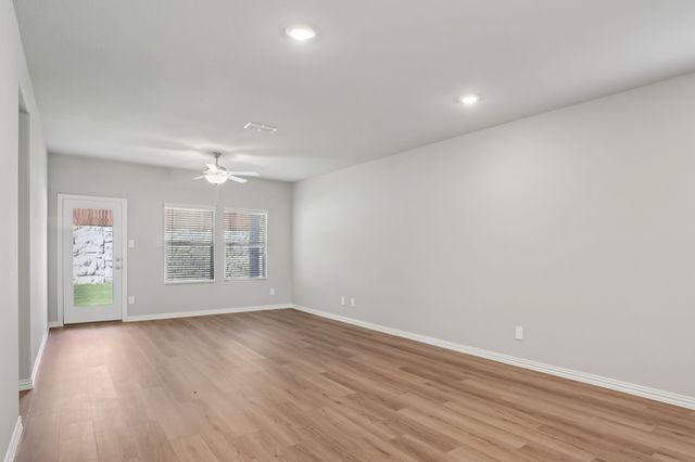 209 Decoursey Drive, Princeton, TX 75071