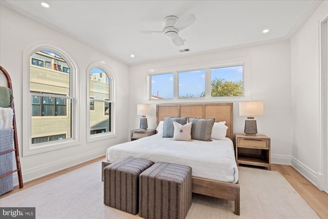 1328 CAMERON ST, Alexandria, VA 22314