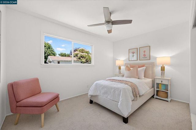 160 Cleopatra Dr, Pleasant Hill, CA 94523