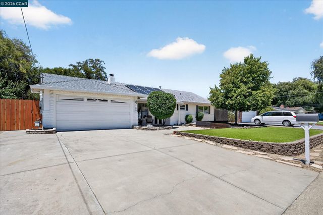 160 Cleopatra Dr, Pleasant Hill, CA 94523