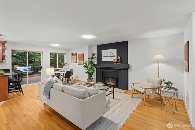 13924 126th Avenue NE, Kirkland, WA 98034