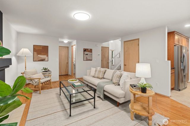 13924 126th Avenue NE, Kirkland, WA 98034
