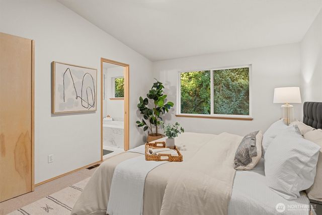 13924 126th Avenue NE, Kirkland, WA 98034