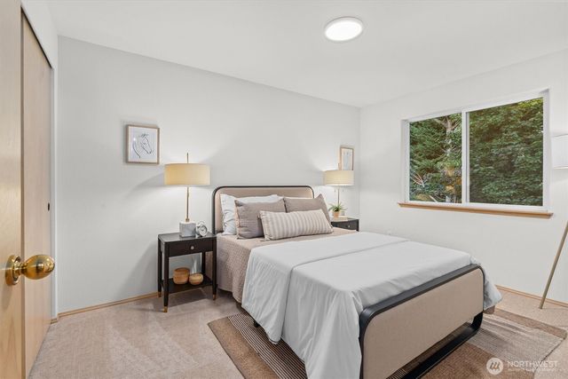13924 126th Avenue NE, Kirkland, WA 98034