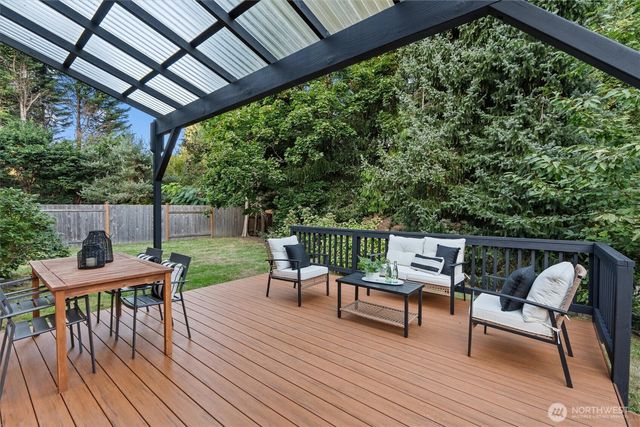 13924 126th Avenue NE, Kirkland, WA 98034
