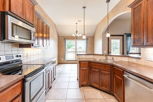2524 Faint Ridge Way, Piedmont, OK 73078