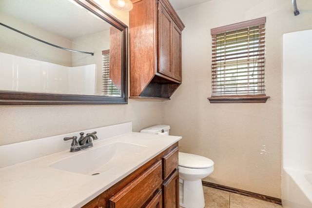 2524 Faint Ridge Way, Piedmont, OK 73078