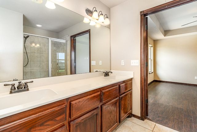 2524 Faint Ridge Way, Piedmont, OK 73078
