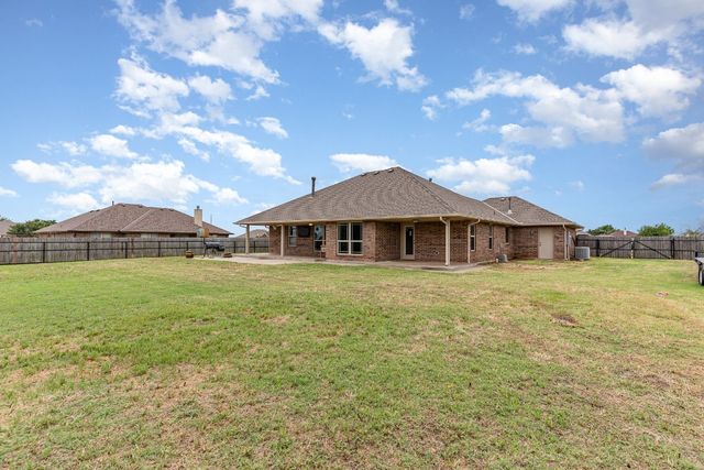 2524 Faint Ridge Way, Piedmont, OK 73078