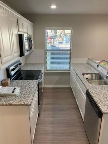 2820 W Washington Street, Denison, TX 75020